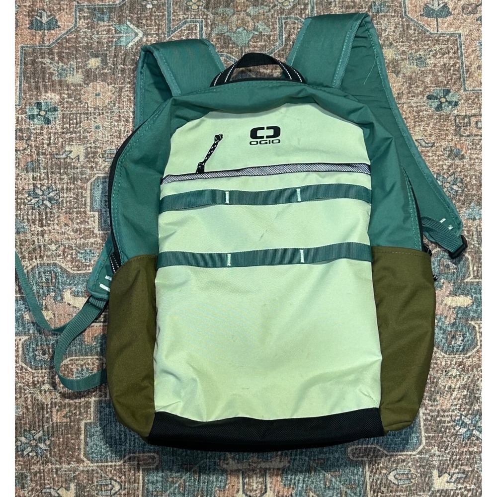 OGIO Backpack Tri-Tone Green Colorblock School Travel Bag PO 4500611394‎